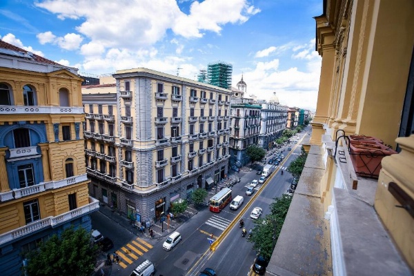 A I R Amore Apartment image 14